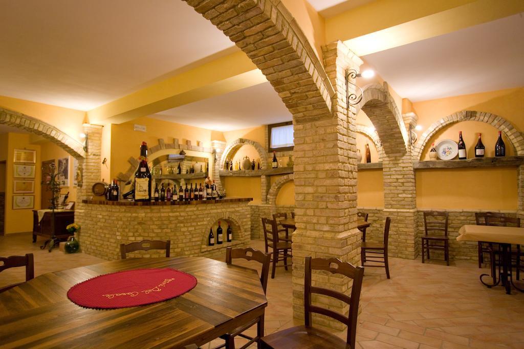 Azienda Vitivinicola Sergio Del Casale วาสโต ภายนอก รูปภาพ